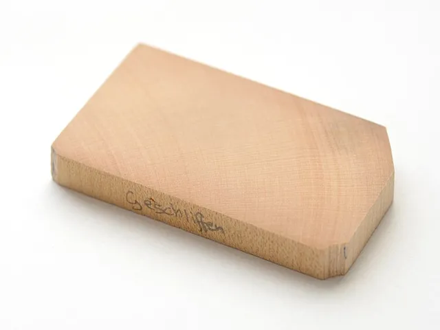 Bois d’érable poncé
